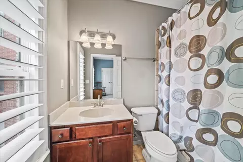 Bath - 4 Mina Ave, Memphis, TN 38103 photo 4 of 4