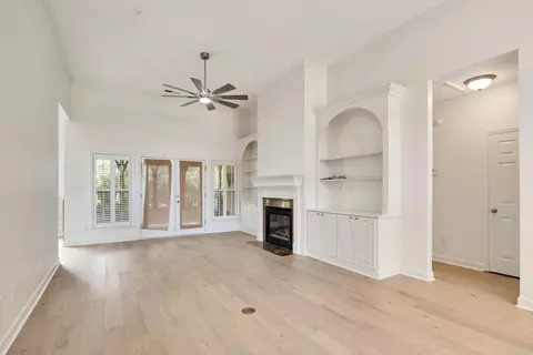 7105 N Apache Dr, Olive Branch, MS 38654 photo 16
