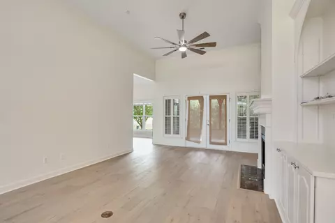 7105 N Apache Dr, Olive Branch, MS 38654 photo 17