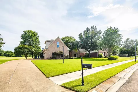 7105 N Apache Dr, Olive Branch, MS 38654 photo 9