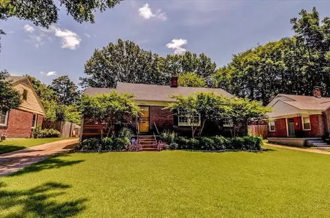 226 W Edwin Cir, Memphis, TN 38104