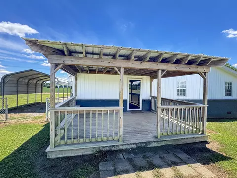 Exterior - 792 Smith Dr, Covington, TN 38019 photo 8 of 10