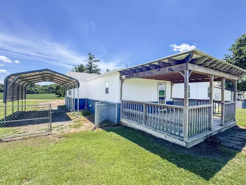 Exterior - 792 Smith Dr, Covington, TN 38019 photo 9 of 10