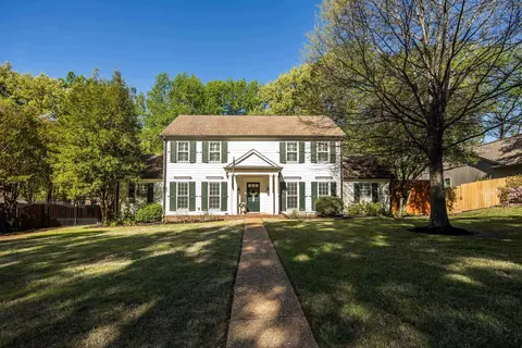 2055 Black Oak Dr, Memphis, TN 38119