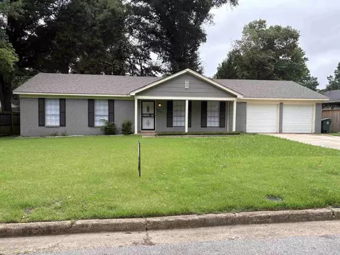 2331 Eastover Dr, Memphis, TN 38119