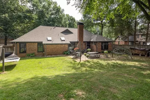 Exterior - 8911 Walnut Ridge Loop, Cordova, TN 38018 photo 8 of 10