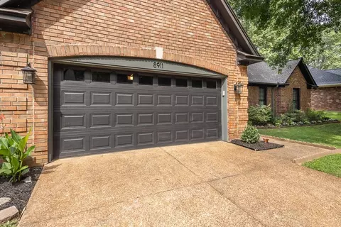 Exterior - 8911 Walnut Ridge Loop, Cordova, TN 38018 photo 4 of 10