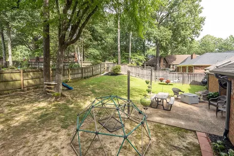 Exterior - 8911 Walnut Ridge Loop, Cordova, TN 38018 photo 6 of 10