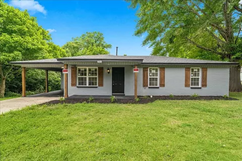 3065 Sax Rd, Memphis, TN 38109