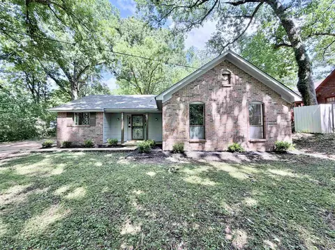 4278 Auburn Rd, Memphis, TN 38116