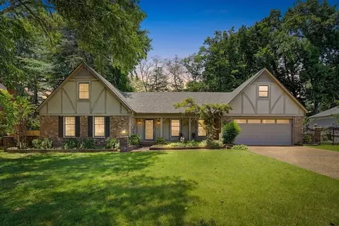 2949 Sandy Creek Dr, Germantown, TN 38138