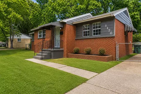1176 S White Station Rd, Memphis, TN 38117