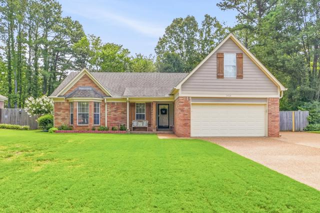 3468 Hunterfield Ln, Bartlett, TN 38135