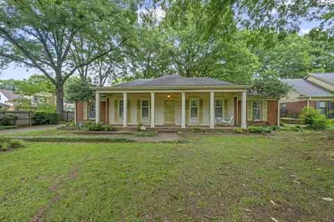 1388 Pecan Trees Dr, Germantown, TN 38138