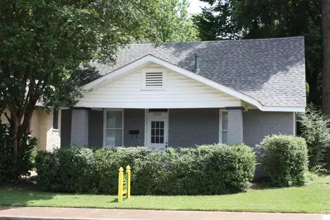 3779 Spottswood Ave, Memphis, TN 38111