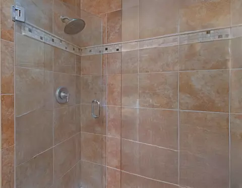 Bath - 8621 Kettering Dr, Cordova, TN 38016 photo 5 of 5