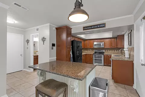 Kitchen - 8621 Kettering Dr, Cordova, TN 38016 photo 2 of 5