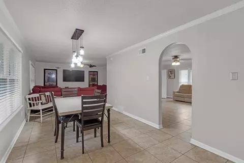 Dining - 8621 Kettering Dr, Cordova, TN 38016 photo 2 of 2