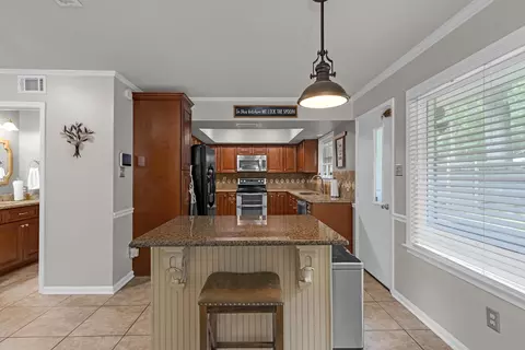 Kitchen - 8621 Kettering Dr, Cordova, TN 38016 photo 1 of 5