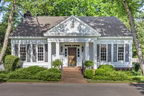 1591 E Clanlo Dr, Memphis, TN 38104
