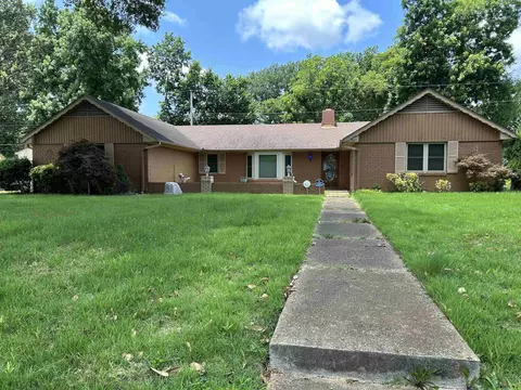 3997 Mickey Dr, Memphis, TN 38116