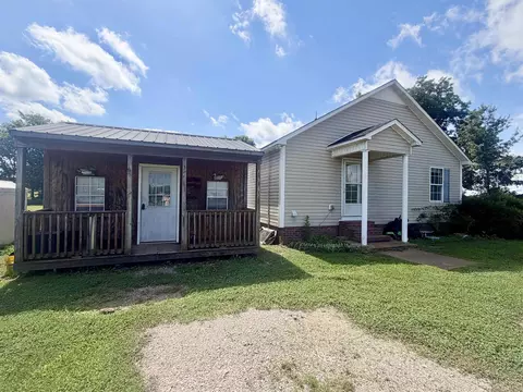 1551 Leapwood Enville Rd, Adamsville, TN 38310
