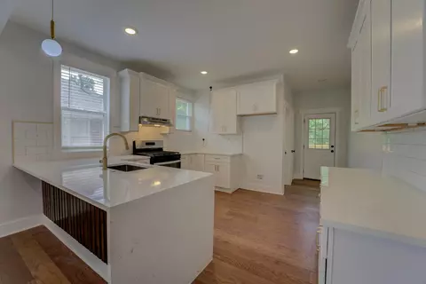 857 E Parkway St S, Memphis, TN 38104