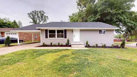 921 Flicker Dr, Dyersburg, TN 38024