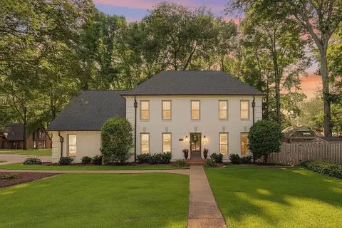 8790 Knob Oak Cv, Germantown, TN 38139