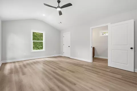 Bedroom - 4683 Belmont Rd, Hernando, MS 38632 photo 2 of 4