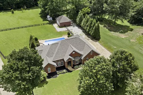 40 Macon Ridge Cv, Williston, TN 38076
