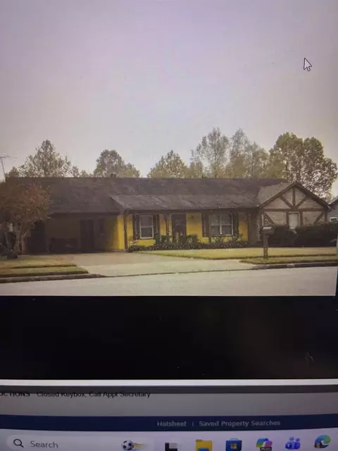 2747 Whitney Ave, Memphis, TN 38127