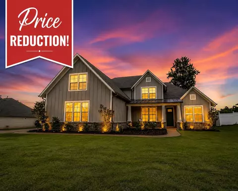 4684 Kings Forest Dr, Bartlett, TN 38135