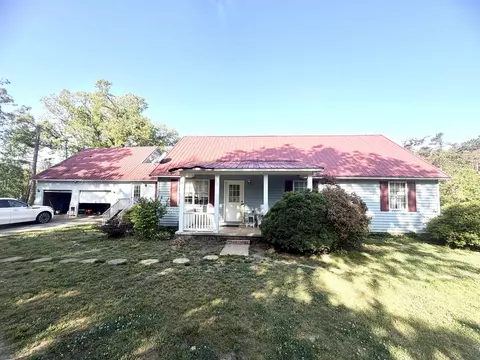 978 Puron Rd, Adamsville, TN 38310