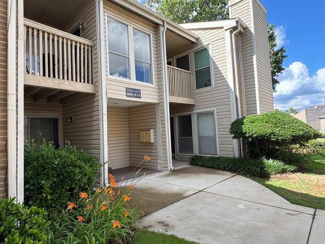 6692 Whispering Oak Pl #3, Memphis, TN 38120
