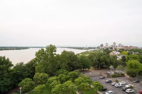 655 Riverside Dr #801, Memphis, TN 38103