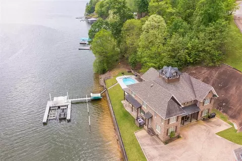 45 Mariner Pt, Savannah, TN 38372