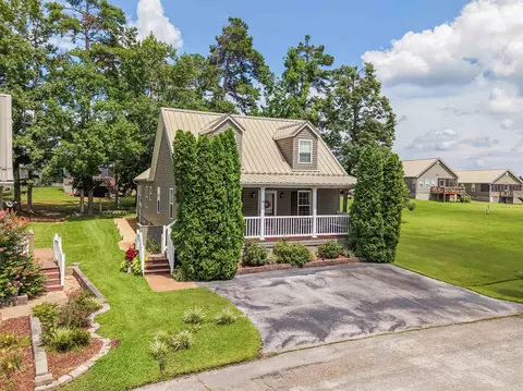 10 Jennifer Jct Rd, Iuka, MS 38852