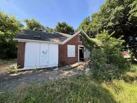 175 E Brooks Rd, Memphis, TN 38109