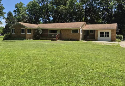4260 Broadway Rd, Arlington, TN 38002
