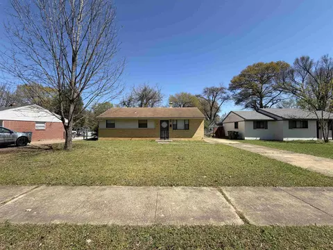 1068 Buckner Rd, Memphis, TN 38122