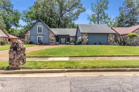 4888 Sagewood Dr, Memphis, TN 38116