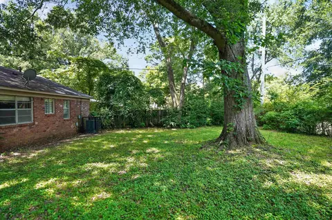 Exterior - 3712 Wolf Trail Dr, Memphis, TN 38128 photo 5 of 6
