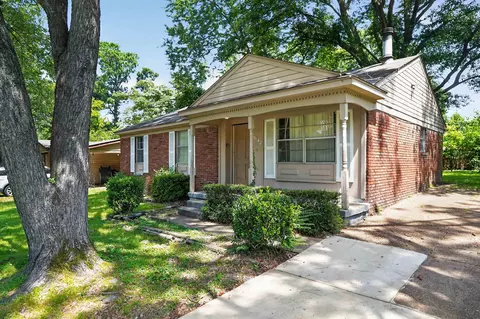 Exterior - 3712 Wolf Trail Dr, Memphis, TN 38128 photo 6 of 6