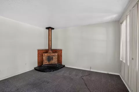 Living - 3712 Wolf Trail Dr, Memphis, TN 38128 photo 1 of 5