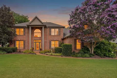 1951 Chelsea Park Dr, Germantown, TN 38139