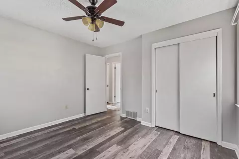 Bedroom - 3877 Sabal Hill Dr, Bartlett, TN 38135 photo 3 of 5