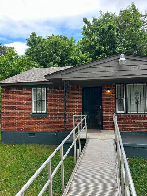 1510 Gausco Rd, Memphis, TN 38106