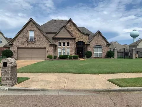 7596 Easterly Ln, Memphis, TN 38125