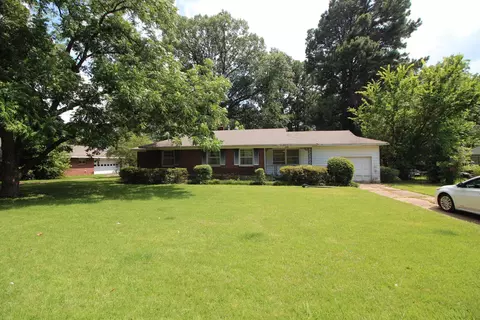 1079 Alden Rd, Memphis, TN 38116